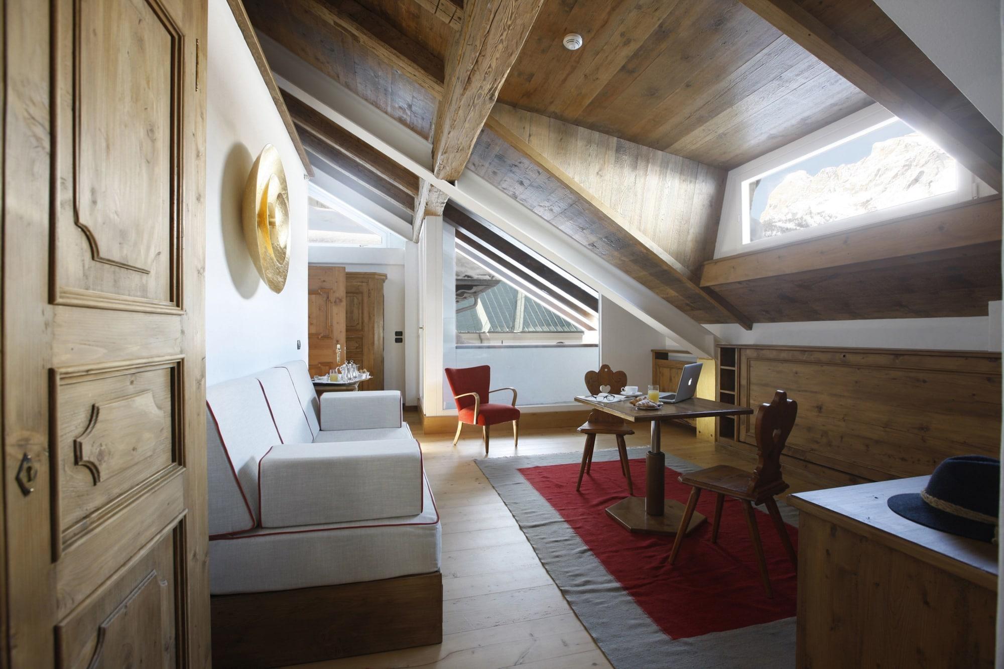Hotel Cortina Cortina dʼAmpezzo Esterno foto