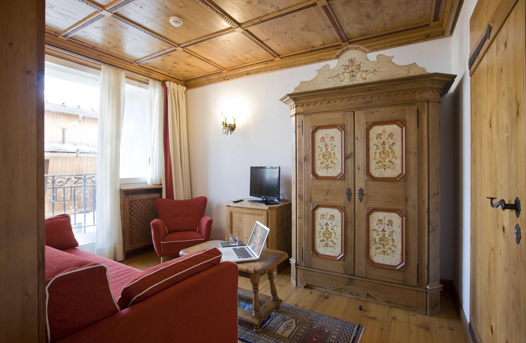 Hotel Cortina Cortina dʼAmpezzo Esterno foto
