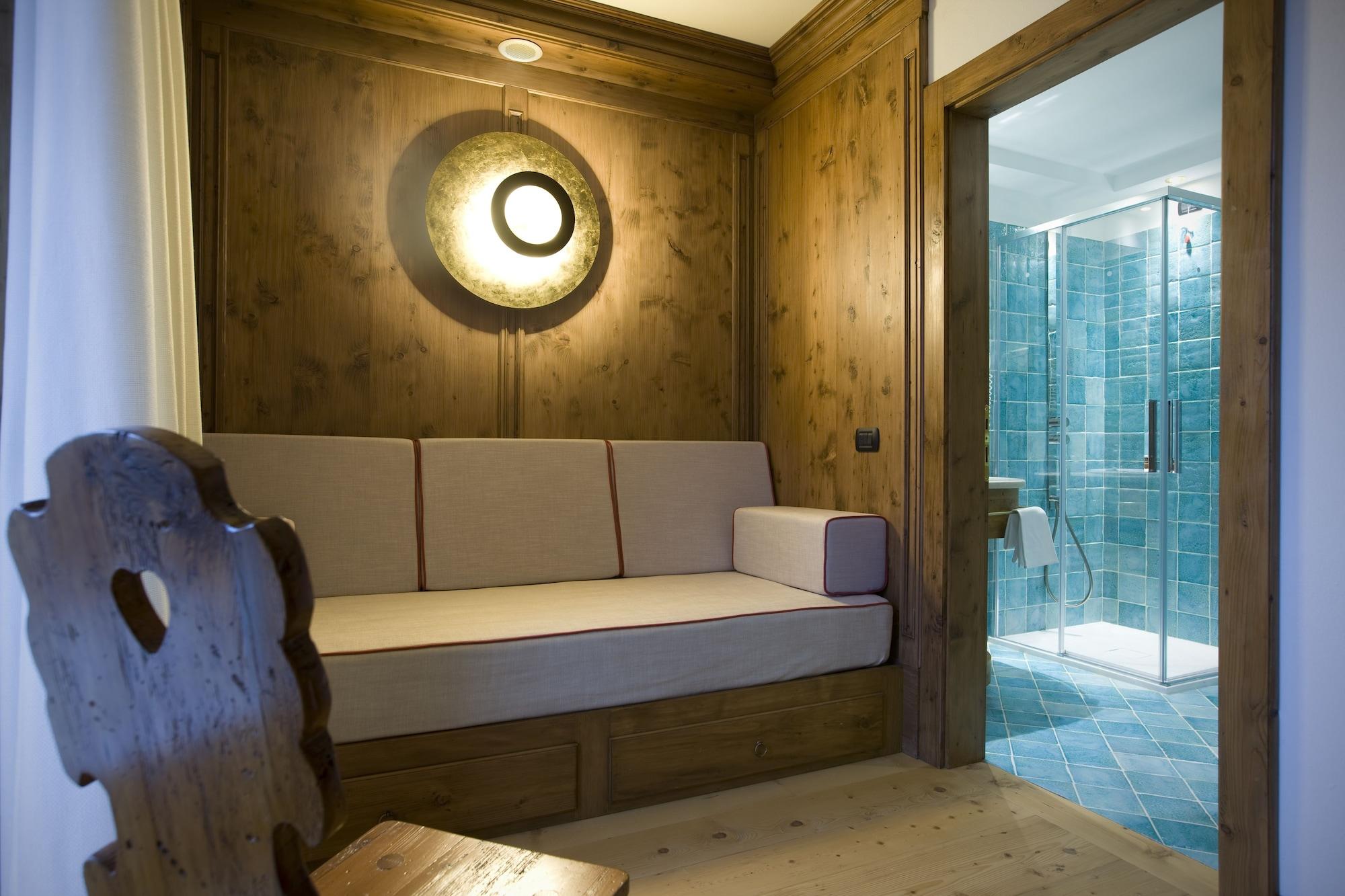 Hotel Cortina Cortina dʼAmpezzo Esterno foto