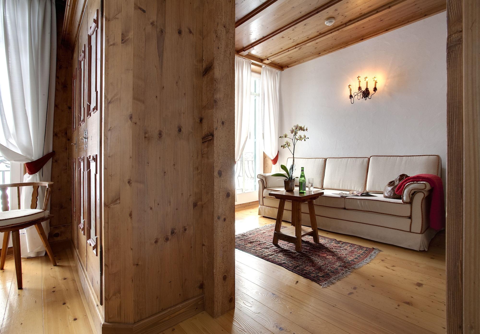 Hotel Cortina Cortina dʼAmpezzo Esterno foto