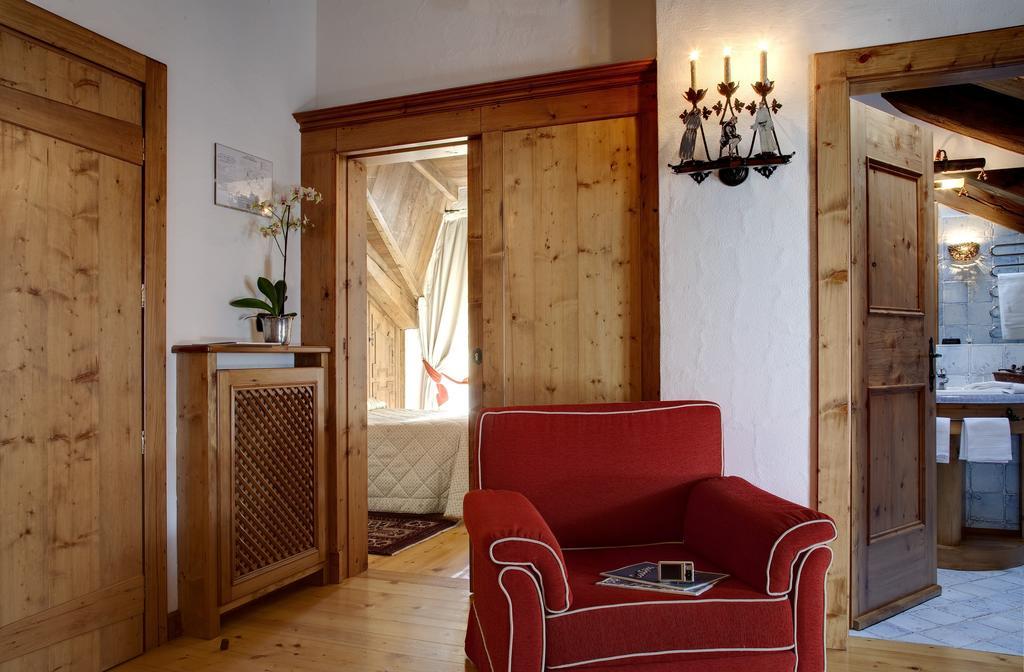 Hotel Cortina Cortina dʼAmpezzo Esterno foto