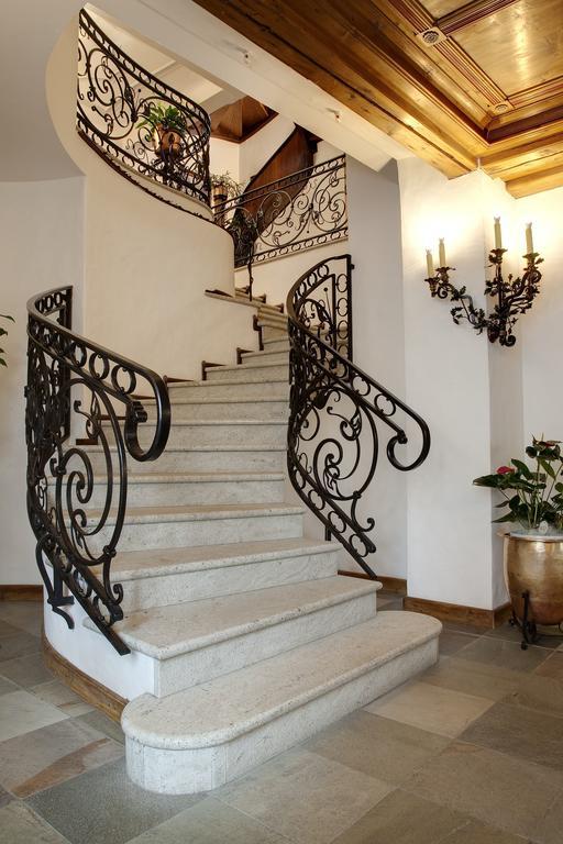 Hotel Cortina Cortina dʼAmpezzo Esterno foto